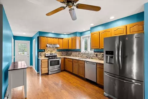 72 Beach Rd, Salisbury, MA 01952 photo 6