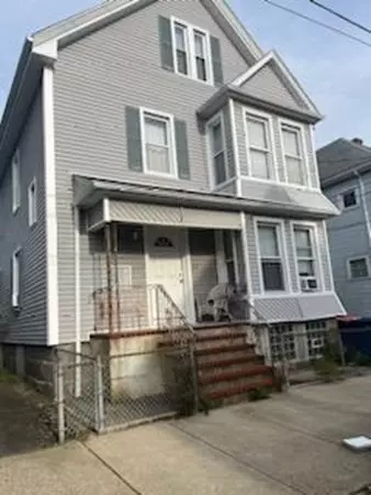 42 Page St, New Bedford, MA 02740