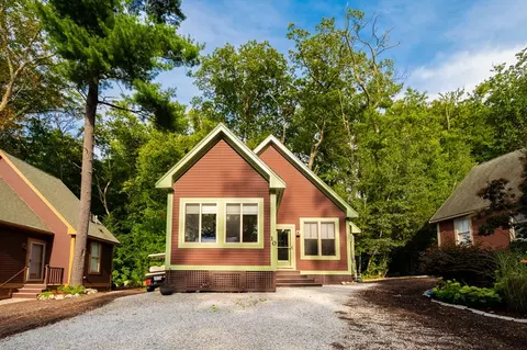 10 White Pine Knl #10, Westford, MA 01886
