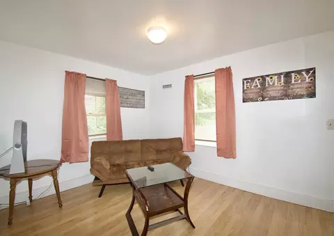 38 Collins St, Springfield, MA 01109 photo 29