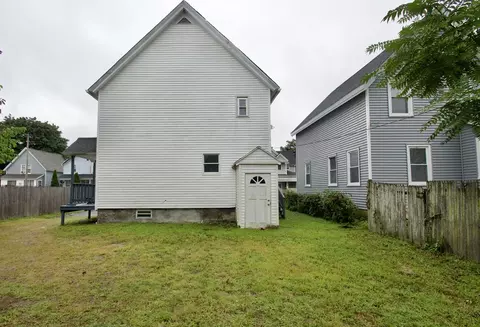 38 Collins St, Springfield, MA 01109 photo 34