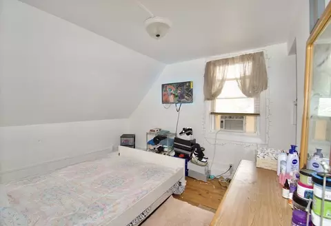 38 Collins St, Springfield, MA 01109 photo 27