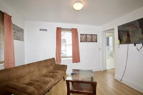 38 Collins St, Springfield, MA 01109 photo 28