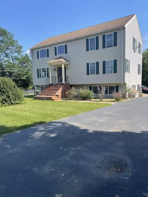211 Cross St, Brockton, MA 02301