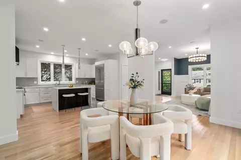 47 Oakland Ave, Arlington, MA 02476