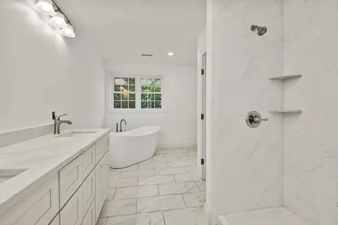 16 Marble Rd, Spencer, MA 01562