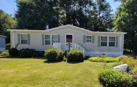 58 Temple Dr, Rochester, NH 03868