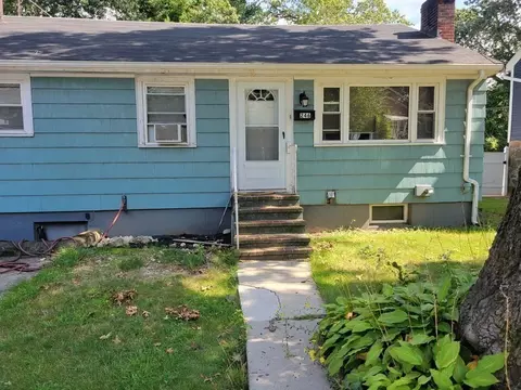 246 Itasca St, Boston, MA 02126 photo 3
