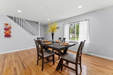 129 Catherine St, Chicopee, MA 01013 photo 14