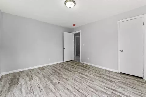 129 Catherine St, Chicopee, MA 01013 photo 24