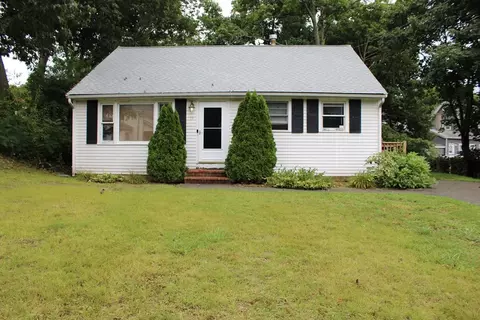 59 Bonney St, Brockton, MA 02302