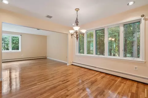 7 Wayside Ln, Canton, MA 02021 photo 4
