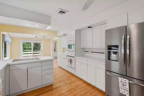 7 Wayside Ln, Canton, MA 02021 photo 8