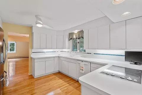 7 Wayside Ln, Canton, MA 02021 photo 7