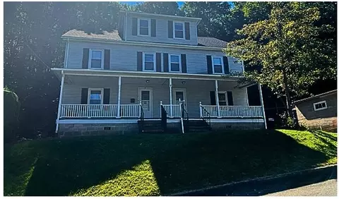 45-47 South St, Palmer, MA 01080