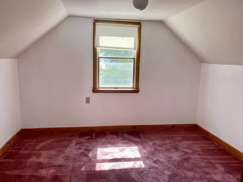 17 Midway St, Springfield, MA 01151 photo 11