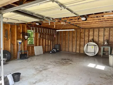 17 Midway St, Springfield, MA 01151 photo 16
