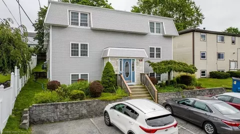 110 Ash St #4, Fall River, MA 02724 photo 2