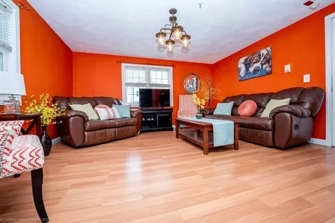 110 Ash St #4, Fall River, MA 02724 photo 9