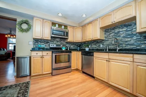 110 Ash St #4, Fall River, MA 02724 photo 11