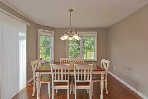 37 Nutmeg Dr, Worcester, MA 01603 photo 12