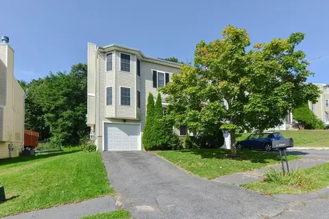 37 Nutmeg Dr, Worcester, MA 01603 photo 3
