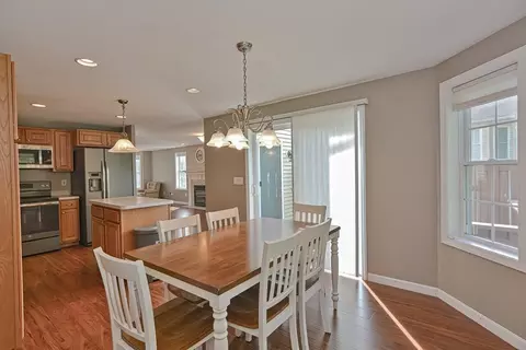 37 Nutmeg Dr, Worcester, MA 01603 photo 13