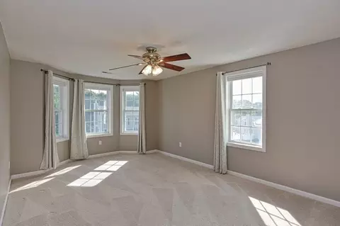 37 Nutmeg Dr, Worcester, MA 01603 photo 17