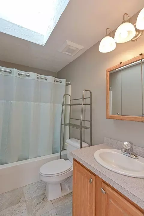 37 Nutmeg Dr, Worcester, MA 01603 photo 22