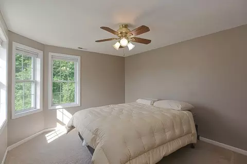 37 Nutmeg Dr, Worcester, MA 01603 photo 23