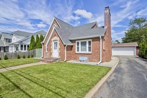 500 Grattan St, Chicopee, MA 01020 photo 2