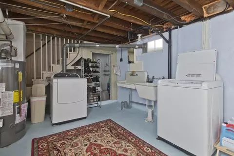 500 Grattan St, Chicopee, MA 01020 photo 26