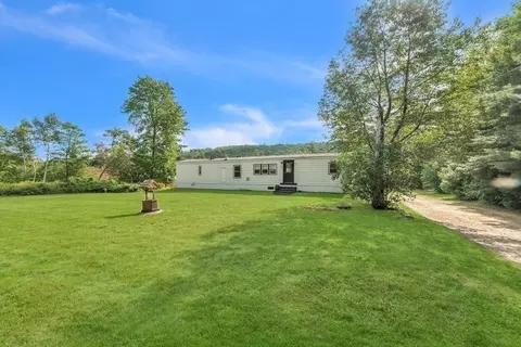 85 Hollow Rd, Brimfield, MA 01010