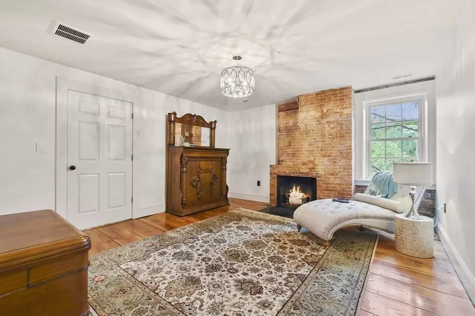  16 W Main St, Groton, MA 01450 photo 24