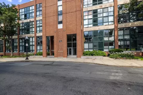 42 8th St #2103, Boston, MA 02129