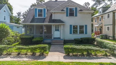 119 Church St, Watertown, MA 02472