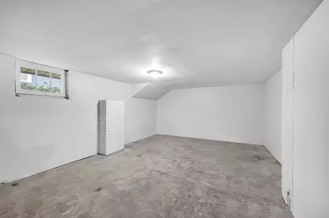60 Norman St, Springfield, MA 01104 photo 23