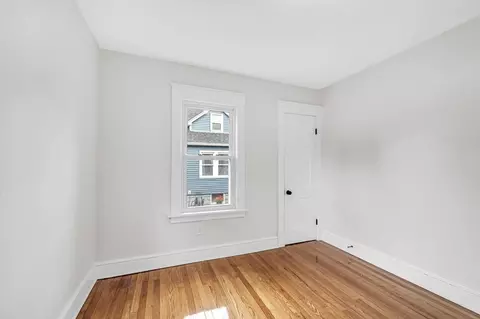 60 Norman St, Springfield, MA 01104 photo 20