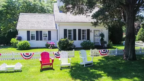 618 Main St, Brewster, MA 02631