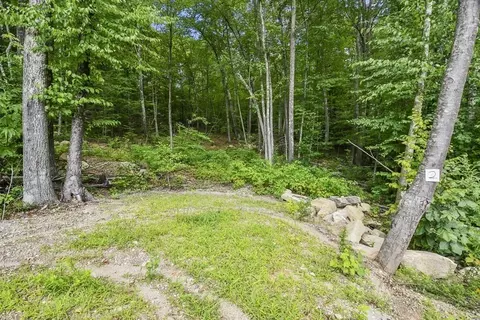 2 Oakwood Drive, Webster, MA 01570 photo 5