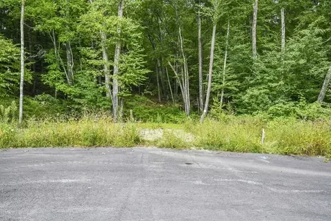 2 Oakwood Drive, Webster, MA 01570 photo 7