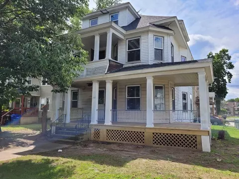 602 White St, Springfield, MA 01108 photo 2