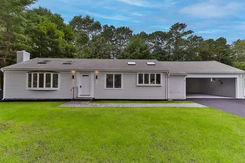 7 Guildford Rd, Barnstable, MA 02632 photo 2
