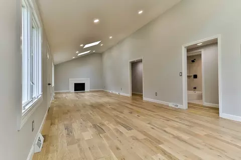 7 Guildford Rd, Barnstable, MA 02632 photo 4