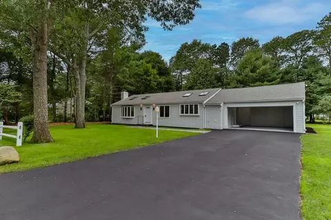 7 Guildford Rd, Barnstable, MA 02632 photo 3