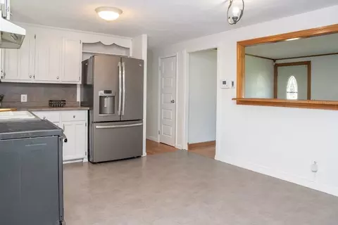 5 Lavender Ln, Springfield, MA 01129 photo 9