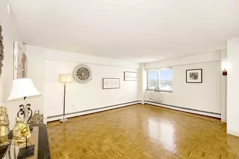 1025 Hancock St #12F, Quincy, MA 02169
