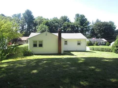 11 Ellen St, Webster, MA 01570 photo 6