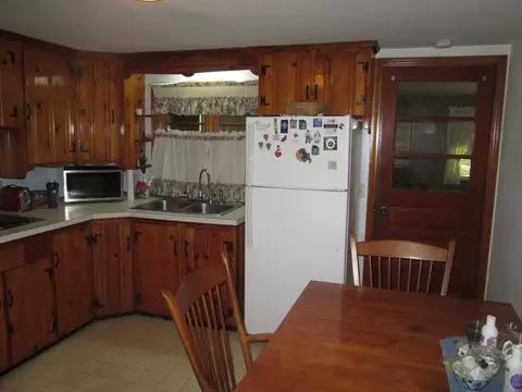 11 Ellen St, Webster, MA 01570 photo 11