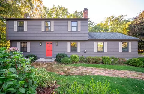 236 Franklin Rd, Longmeadow, MA 01106